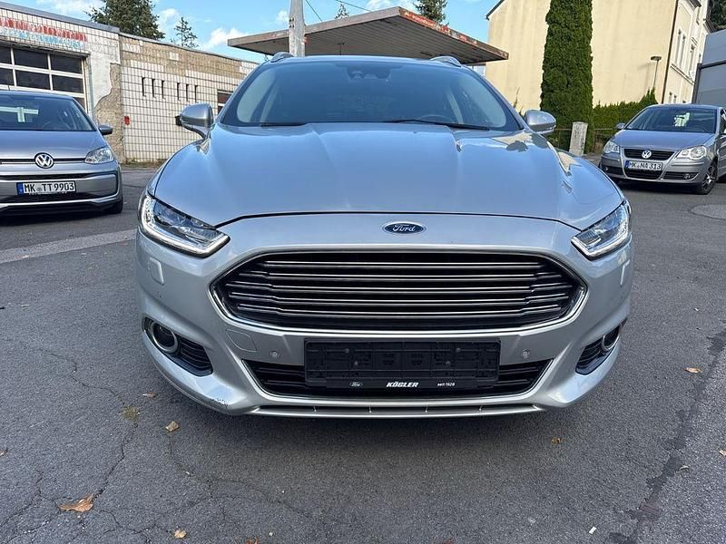 Silber Gebraucht 2020 Ford Mondeo Titanium Limousine | 10.950 € (Superpreis) - Bild 1/4