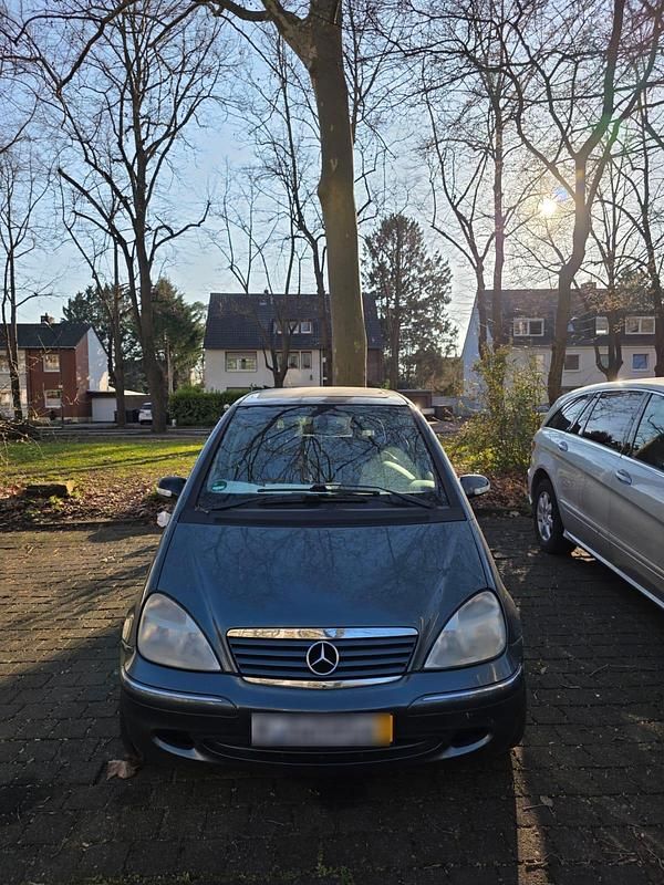 Gebraucht Mercedes A190 Elegance 125 PS (91 kW) 2004 Andere farben Limousine