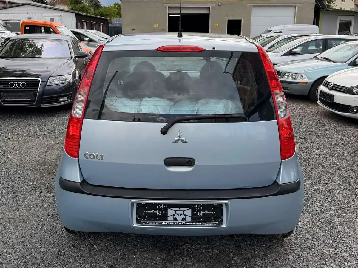 Gebraucht Mitsubishi Colt 75 PS (55 kW) 2004 Blau Kleinwagen