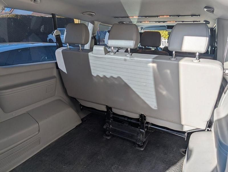 Gebraucht VW T5 102 PS (75 kW) 2010 Blau Van