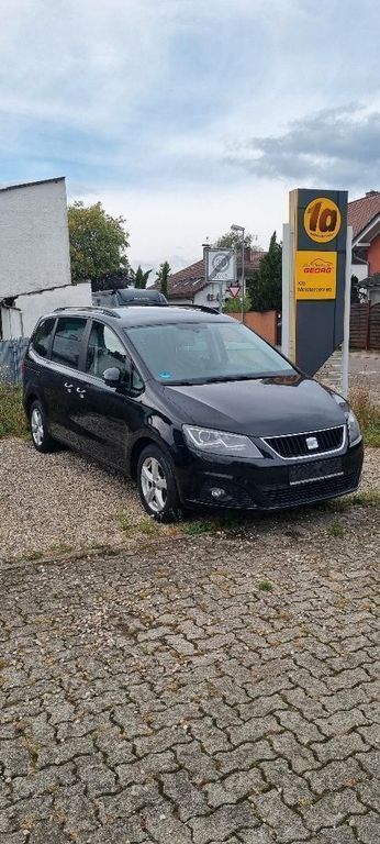 Schwarz Gebraucht 2011 Seat Alhambra Style Van / Kleinbus | 9.900 € (Etwas zu teuer) - Bild 1/4