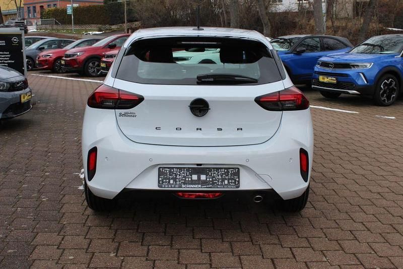 Gebraucht Opel Corsa 101 PS (74 kW) 2026 Kontur weiß Kleinwagen