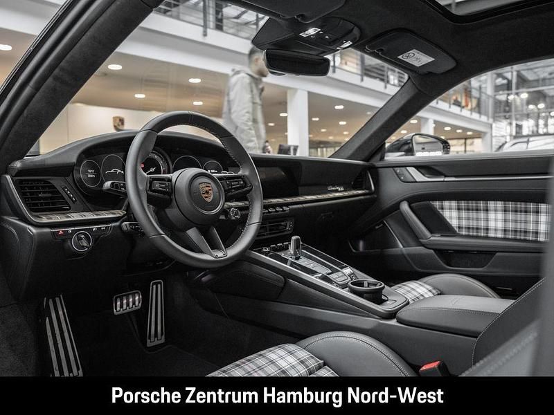 Neu Porsche 992 650 PS (478 kW) 2025 Schwarz