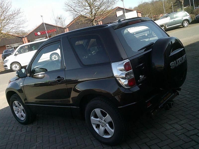 Gebraucht Suzuki Vitara 129 PS (94 kW) 2014 Braun SUV