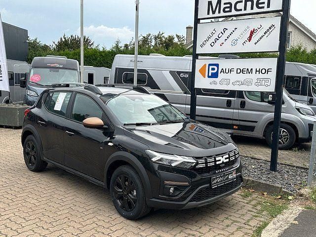 Schwarz Neu 2025 Dacia Sandero Extreme Kleinwagen | 21.100 € (Fairer Preis) - Bild 1/4