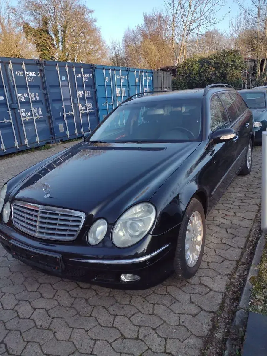 Brugt Mercedes E220 Elegance 150 HK (110 kW) 2004 Sort Sedan