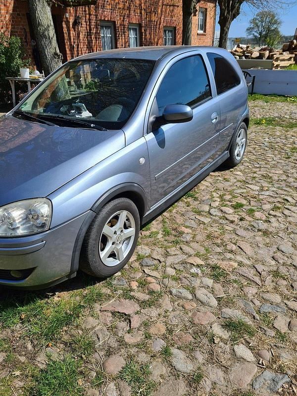 Second-hand Opel Corsa 80 CP (58 kW) 2006 Hatchback