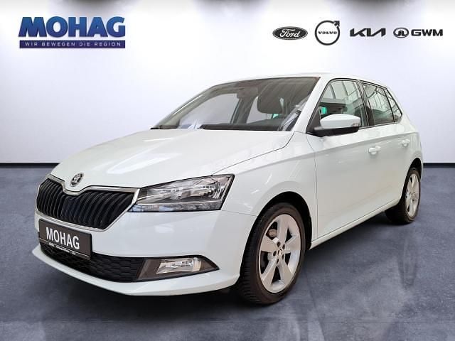 Weiss Gebraucht 2019 Skoda Fabia Cool Plus Limousine | 11.490 € (Fairer Preis) - Bild 1/4