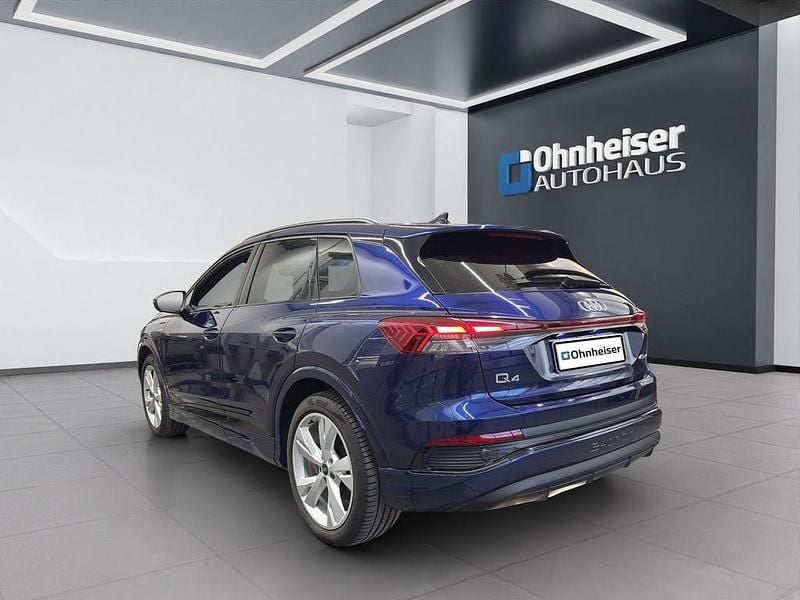 Gebraucht Audi Q4 e-tron S-Line 150 kW (204 PS) 2023 Navarrablau metallic SUV