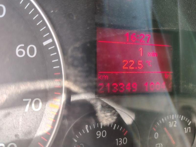 Grau Gebraucht 2003 VW Touran Highline Van / Kleinbus | 1.500 € (Guter Preis) - Bild 1/4