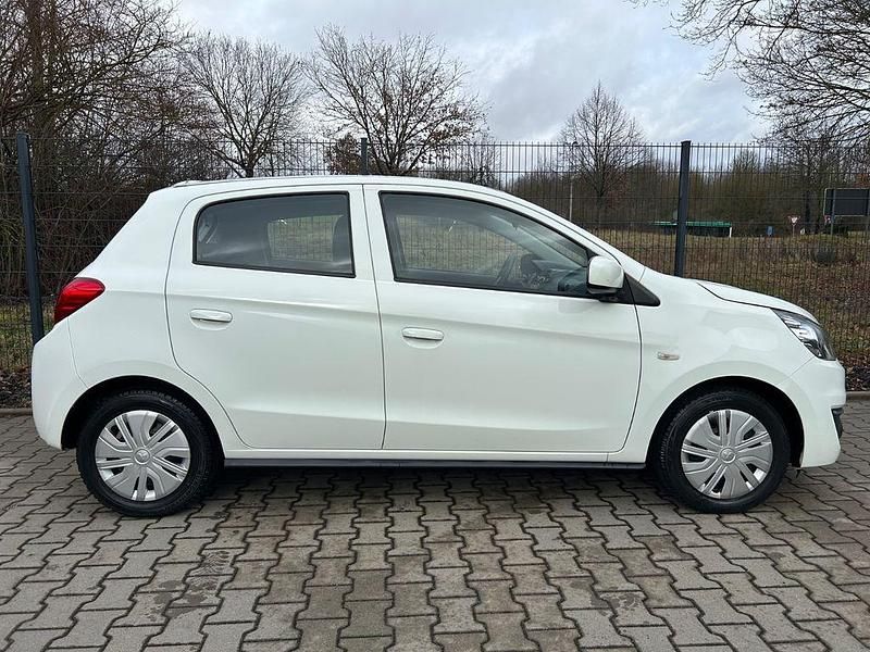 Gebraucht Mitsubishi Space Star Active 71 PS (52 kW) 2020 Weiß Kleinwagen