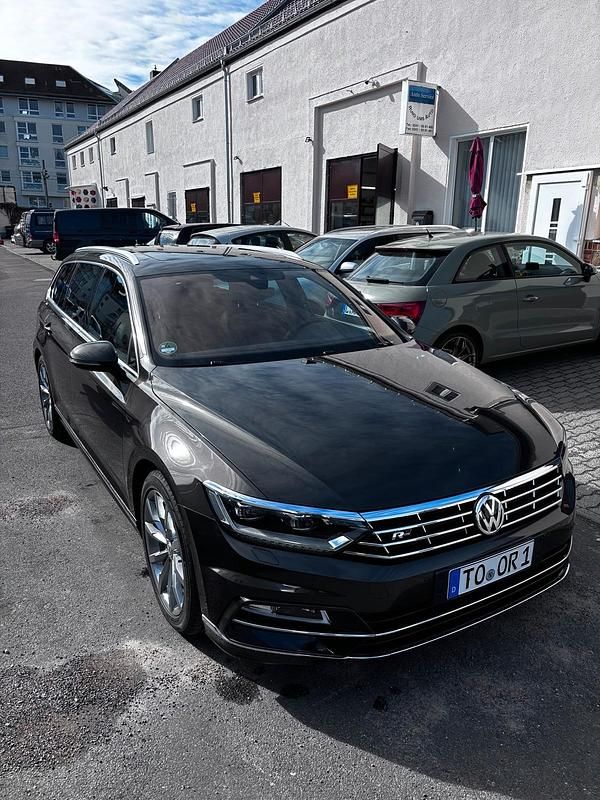 Gebraucht VW Passat Highline 150 PS (110 kW) 2016 Braun Kombi