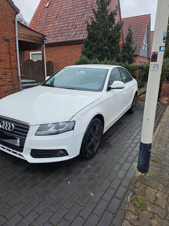Gebraucht Audi A4 Ambition 120 PS (88 kW) 2008 Weiß Limousine