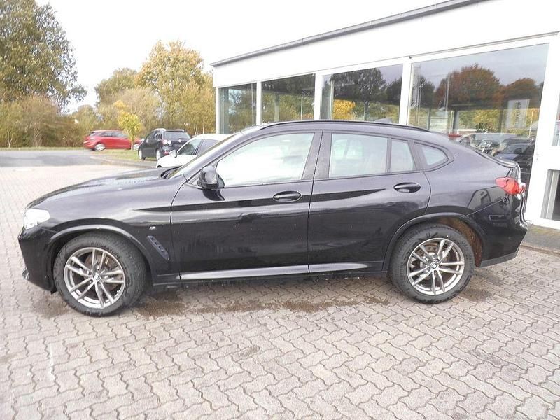 Gebraucht BMW X4 M Sport 190 PS (139 kW) 2020 Schwarz SUV