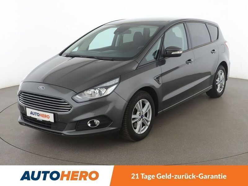 Grau Gebraucht 2019 Ford S-MAX Business Edition Van / Kleinbus | 21.430 € (Fairer Preis) - Bild 1/3
