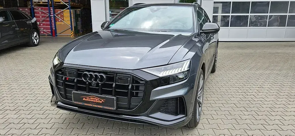 Gebraucht Audi SQ8 Competition 507 PS (372 kW) 2023 Daytonagrau SUV