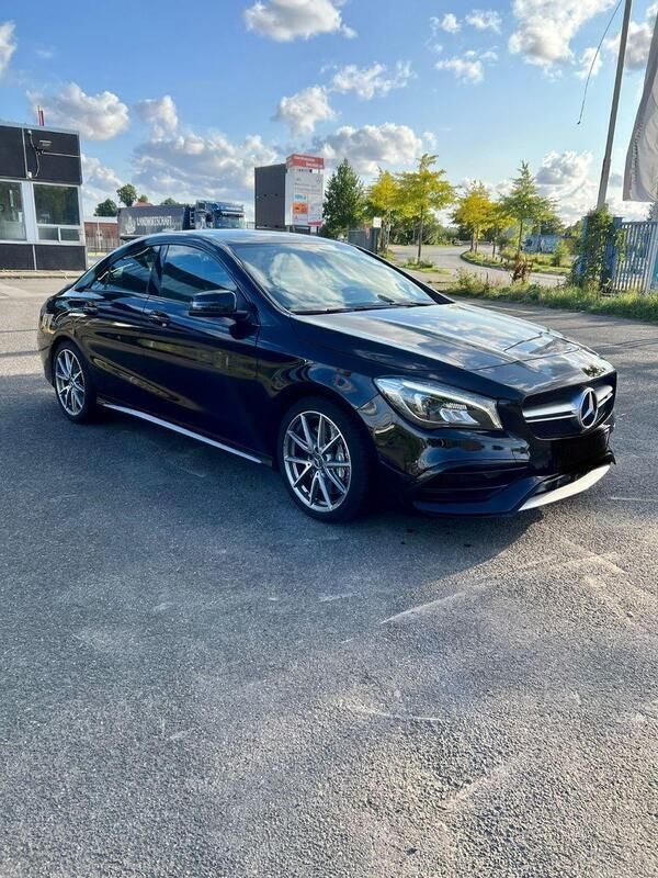 Schwarz Gebraucht 2016 Mercedes CLA45 AMG AMG Coupé | 23.000 € (Superpreis) - Bild 1/4