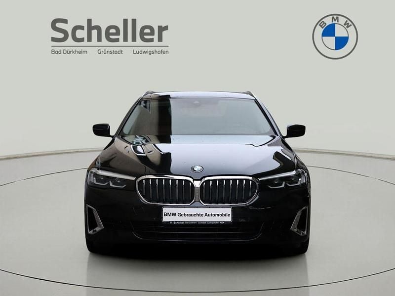 Gebraucht BMW 530 Luxury Line 286 PS (210 kW) 2022 Schwarz Kombi