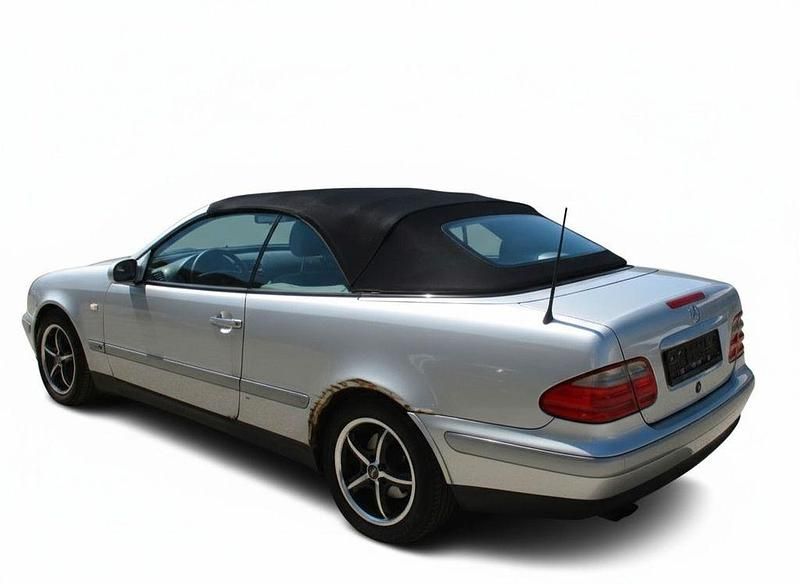Gebraucht Mercedes CLK320 Elegance 218 PS (160 kW) 1999 Silber Cabrio