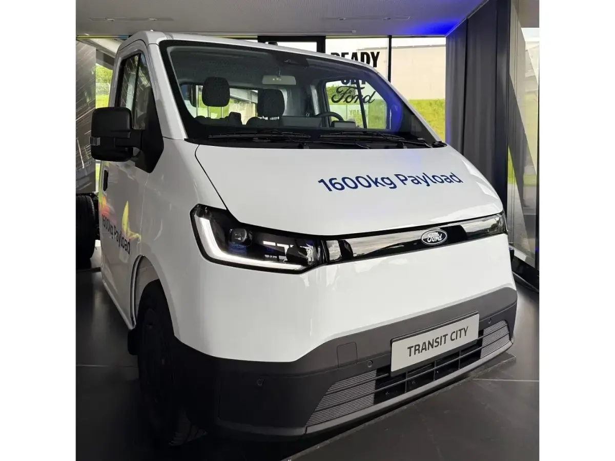 Neu Ford Transit 110 kW (150 PS) 2026 Frozenwhite