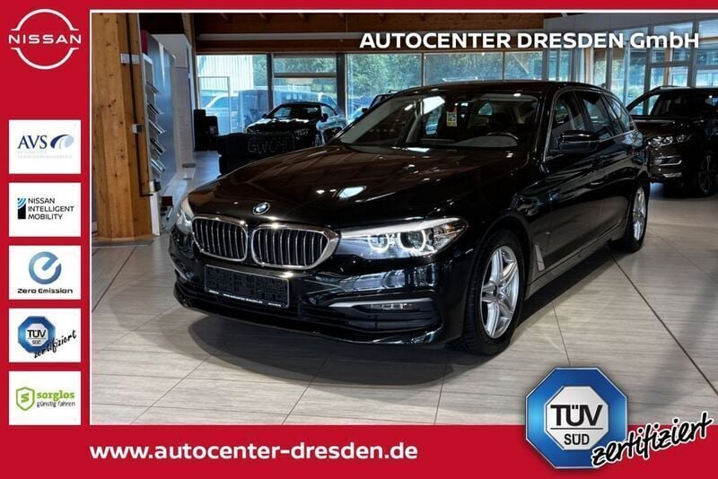 Schwarz Gebraucht 2019 BMW 520 Sport Line Kombi | 21.980 € (Superpreis) - Bild 1/4