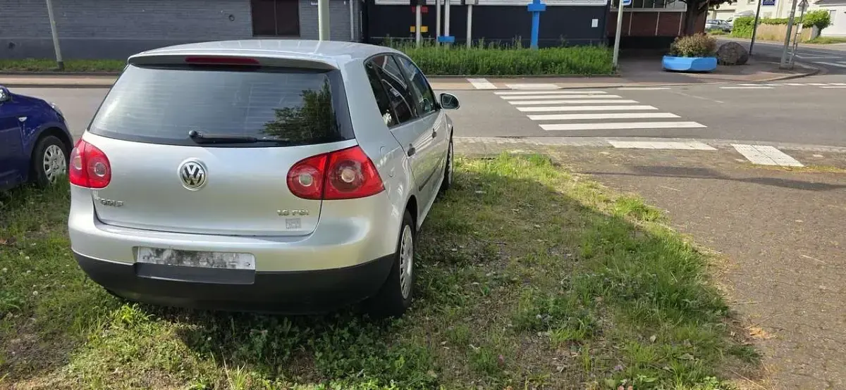 Gebraucht VW Golf IV Comfortline 116 PS (85 kW) 2003 Limousine