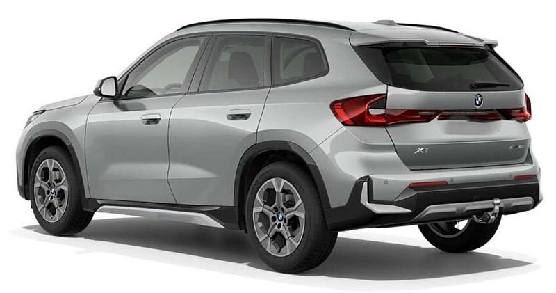 Neu BMW X1 xLine 170 PS (125 kW) 2025 Silber SUV