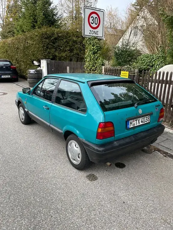 Gebraucht VW Polo 54 PS (39 kW) 1992 Grün Coupé