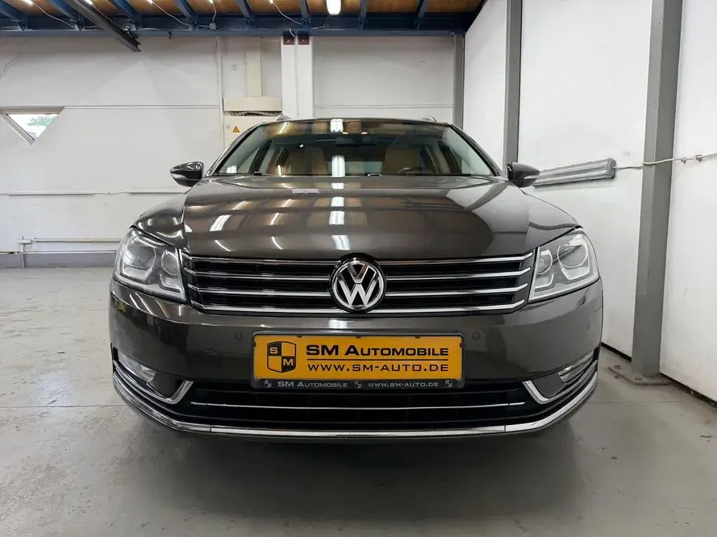 Gebraucht VW Passat Highline 177 PS (130 kW) 2013 Braun Limousine