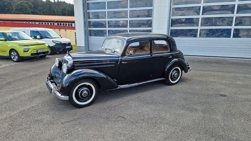 Schwarz Gebraucht 1952 Mercedes 170 Limousine | 29.990 € - Bild 1/4