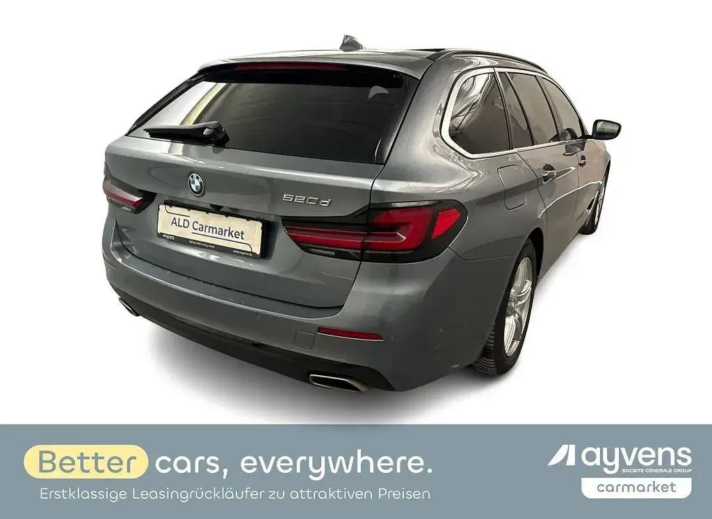 Gebraucht BMW 520 Sport Line 190 PS (139 kW) 2022 Grau Kombi