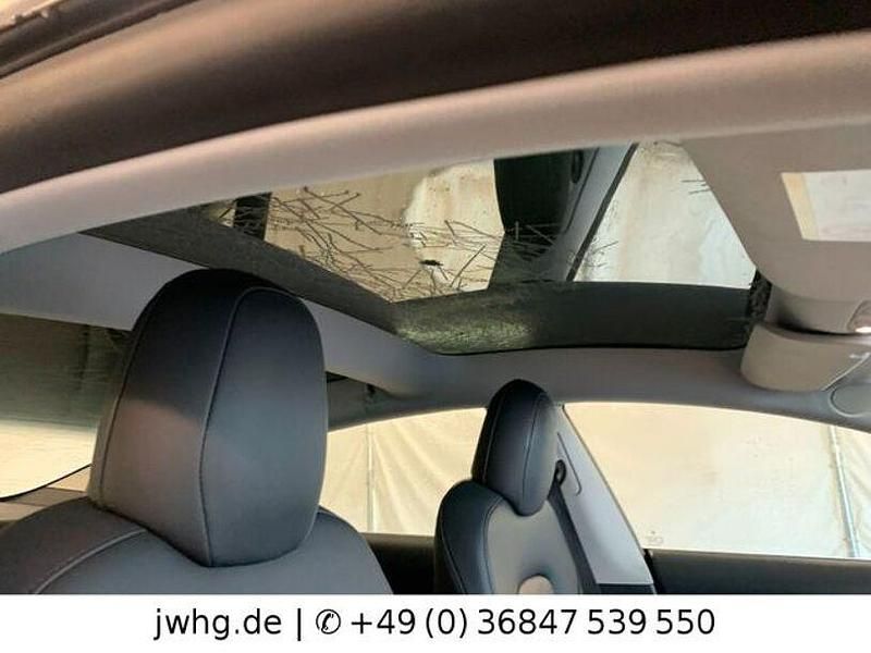 Gebraucht Tesla Model 3 208 kW (283 PS) 2022 Schwarz Limousine