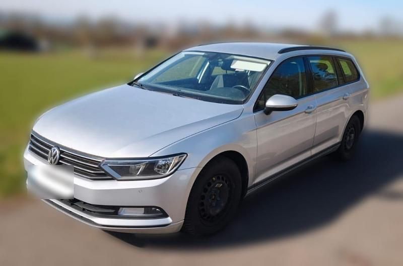 Second-hand VW Passat 150 CP (110 kW) 2019 Argintiu Break