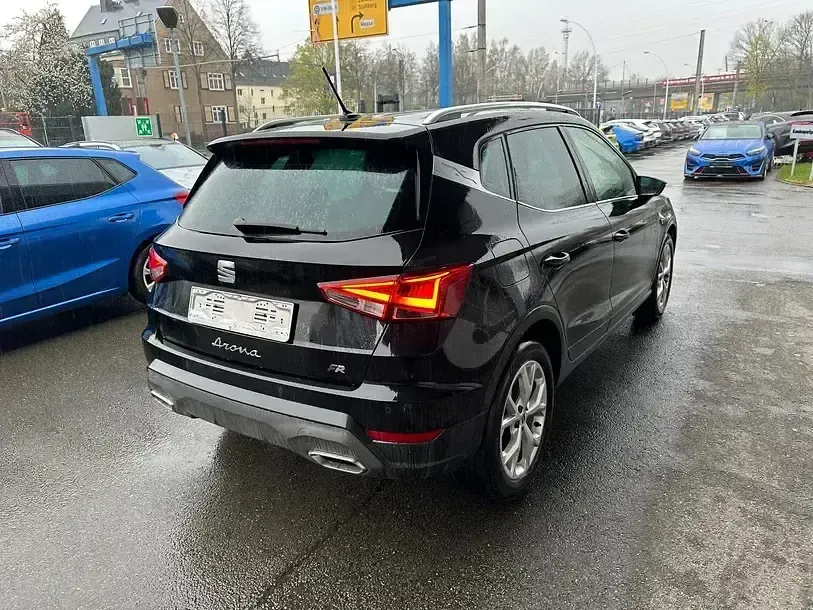 Gebraucht Seat Arona FR-Line 95 PS (69 kW) 2025 Midnight schwarz met. SUV