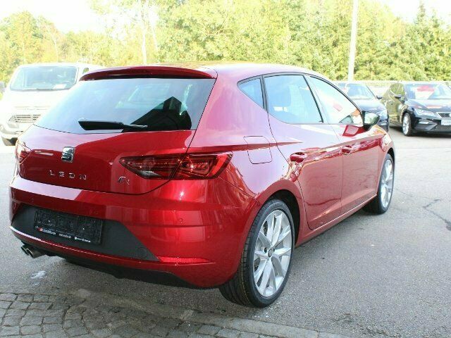 Gebraucht Seat Leon FR 150 PS (110 kW) 2018 Rot metallic Limousine