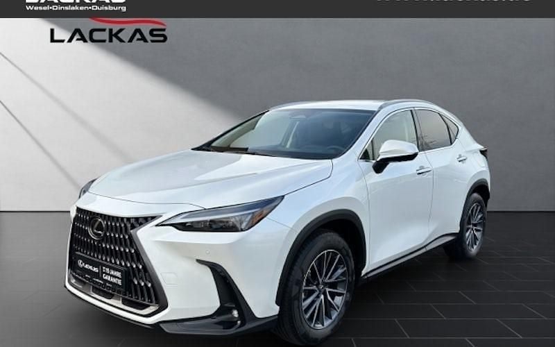 Weiß Gebraucht 2024 Toyota Aygo X Business Edition SUV | 14.450 € (Guter Preis) - Bild 1/4