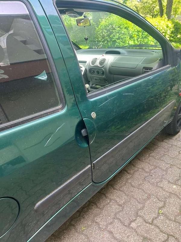 Gebraucht Renault Twingo Expression 75 PS (55 kW) 2002 Kleinwagen