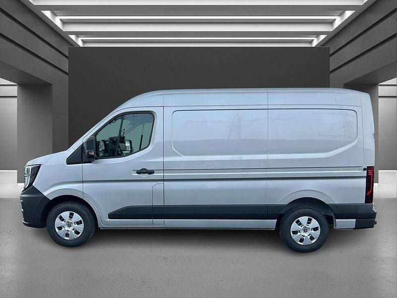 Nowe Renault Master 170 KM (125 kW) 2025 Srebrny Van