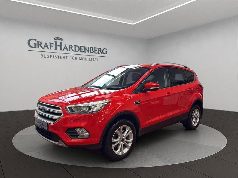 Rot Gebraucht 2018 Ford Kuga Titanium SUV | 17.980 € (Fairer Preis) - Bild 1/4