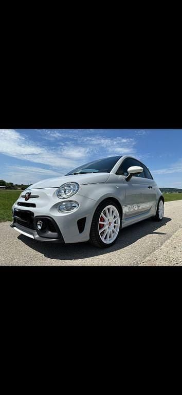 Gebraucht Abarth 695 Esseesse 179 PS (131 kW) 2022 Grau Kleinwagen