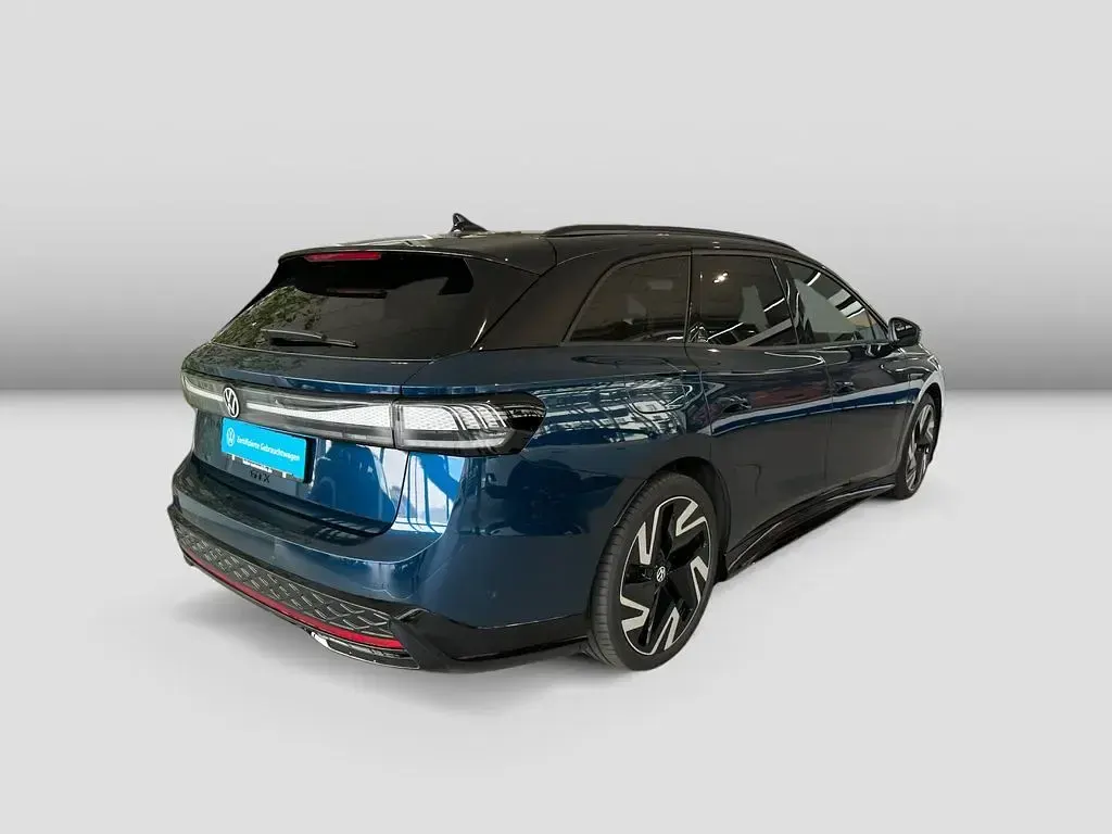 Gebraucht VW ID.7 GTX 250 kW (340 PS) 2025 Aquamarinblau metallic Kombi