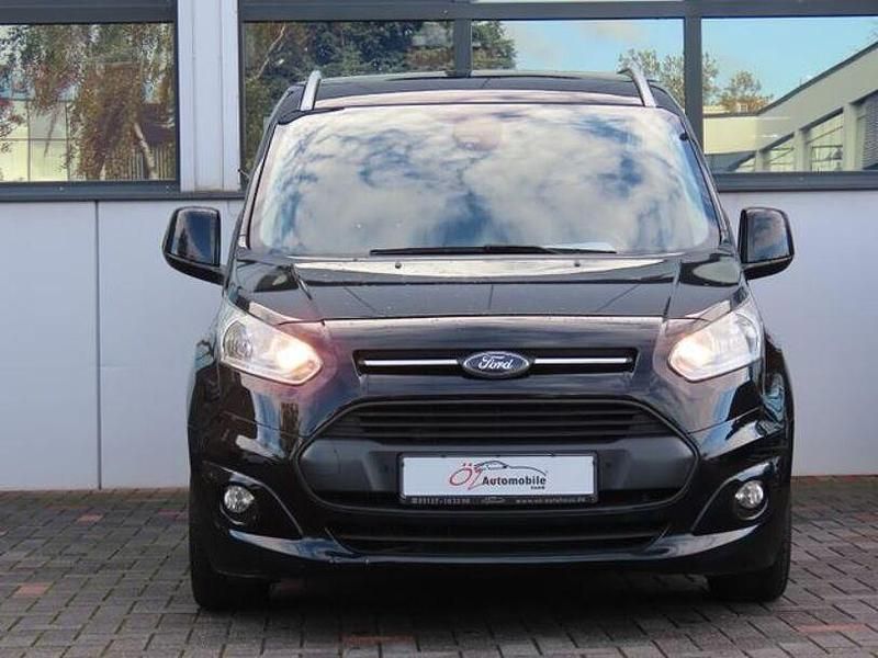 Gebraucht Ford Tourneo 120 PS (88 kW) 2017 Schwarz Van / Kleinbus