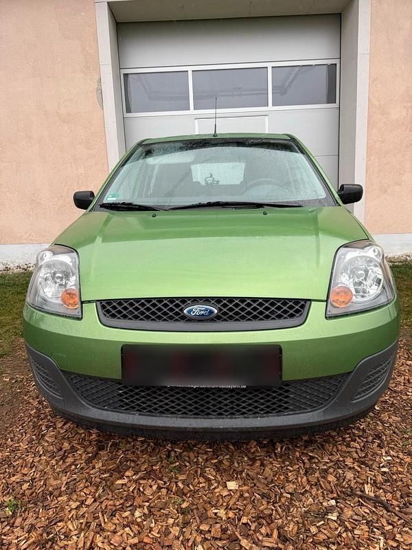 Gebraucht Ford Fiesta 75 PS (55 kW) 2006 Grün Kleinwagen
