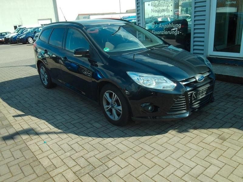 Gebraucht Ford Focus SYNC Edition 150 PS (110 kW) 2013 Schwarz Limousine