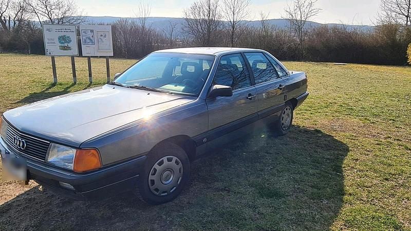 Gebraucht Audi 100 136 PS (100 kW) 1985 Grau Limousine
