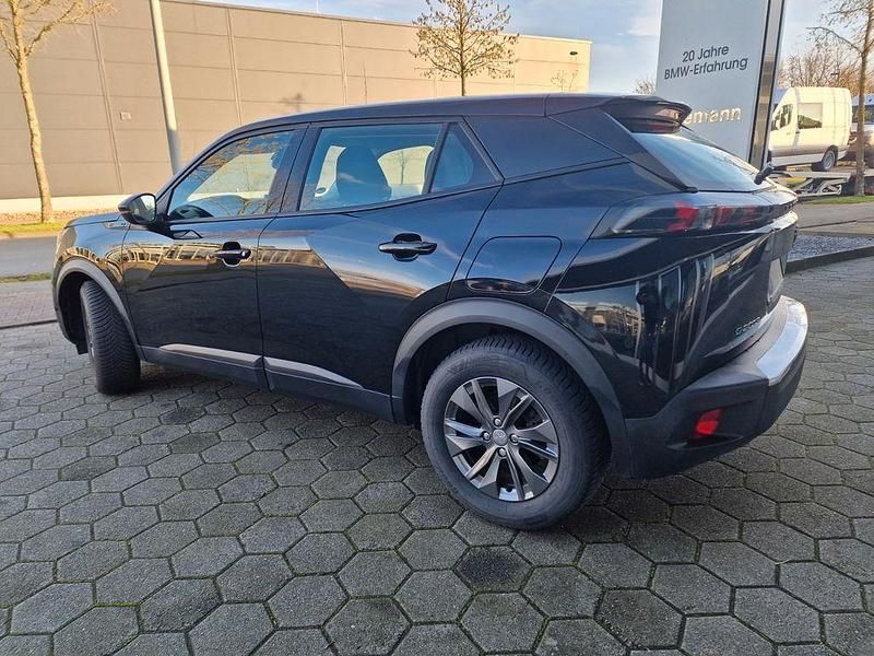 Gebraucht Peugeot 2008 Active 100 kW (136 PS) 2022 Schwarz SUV
