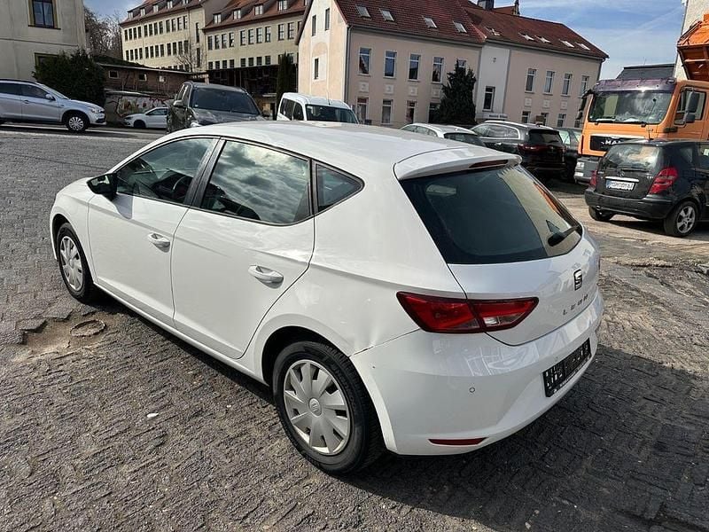 Gebraucht Seat Leon Reference 110 PS (80 kW) 2016 Weiß Limousine