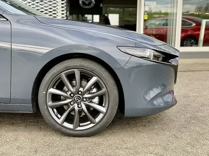 Second-hand Mazda 3 Active 122 CP (89 kW) 2019 Gri Berlinǎ