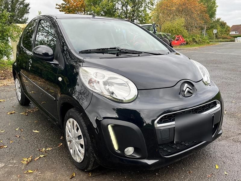 Schwarz Gebraucht 2014 Citroën C1 SELECTION Kleinwagen | 4.350 € (Superpreis) - Bild 1/4