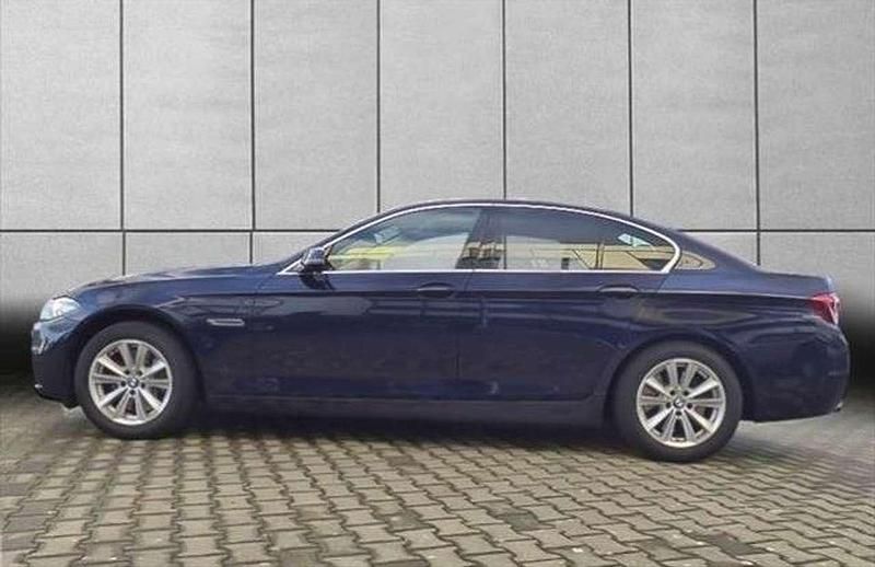 Blau Gebraucht 2013 BMW 530 Comfort Edition Limousine | 18.900 € (Fairer Preis) - Bild 1/4